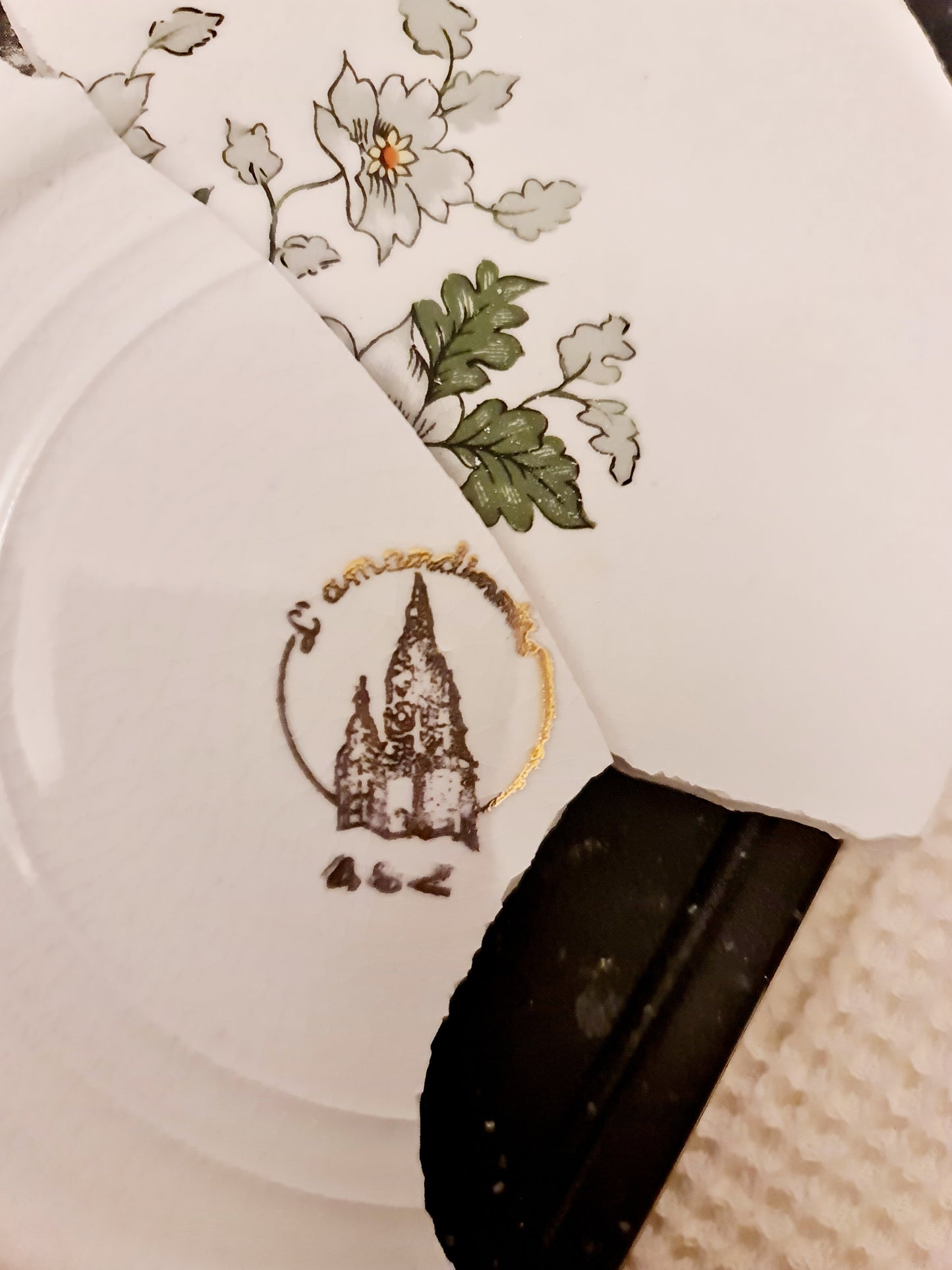 Bijoux assiette Amandinoise upcyclée